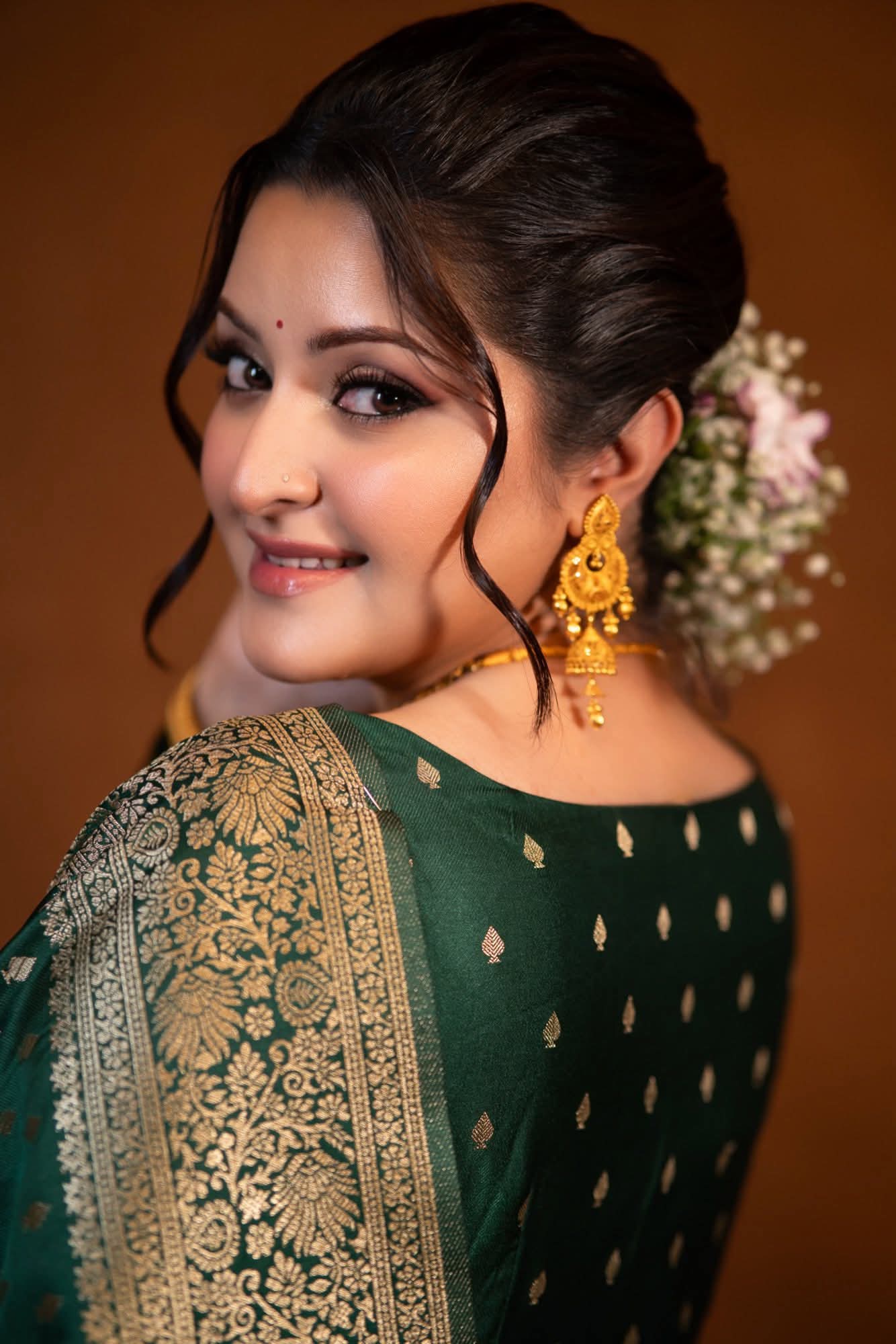 প্রিমিয়াম কাতান শাড়ি - Image 4